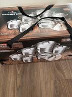 Nieuw pannenset, Huis en Inrichting, Keuken | Potten en Pannen, Ophalen, Zo goed als nieuw, Rvs, Pannenset