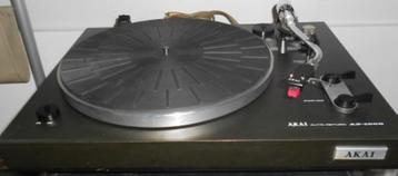 Draaitafel Akai AP100C zwart,meer dan keurig!! beschikbaar voor biedingen