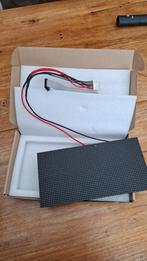 Adafruit 64 x 32  P4 led matrix panel   4 stuks, Hobby en Vrije tijd, Ophalen of Verzenden, Nieuw