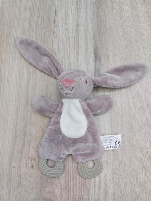 Knuffel knuffeldoekje action zd trading konijn grijs K8480, Kinderen en Baby's, Speelgoed | Knuffels en Pluche, Zo goed als nieuw