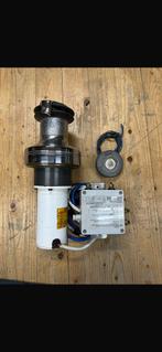 Lewmar St40 elektrische lier, Watersport en Boten, Ophalen of Verzenden, Gebruikt, Dekbeslag, Zeilboot