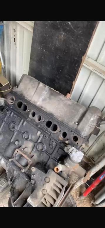 GARAGE BOX !!! VOL WEG IS WEG beschikbaar voor biedingen