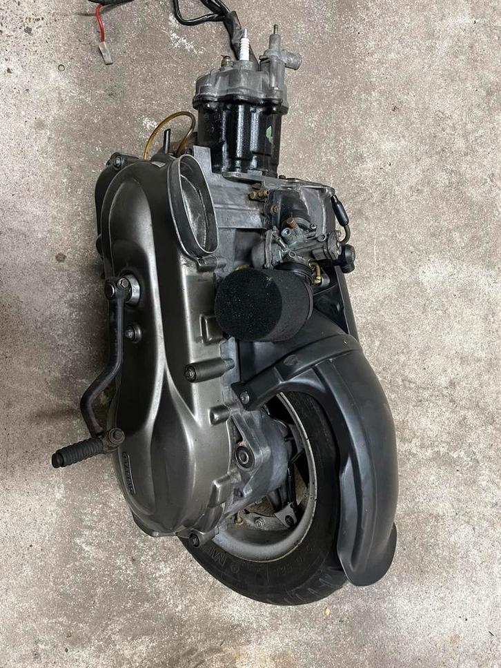 Hexagon 125cc blok plug en play starten lopen, Fietsen en Brommers, Brommeronderdelen | Scooters, Zo goed als nieuw, Piaggio, Ophalen of Verzenden