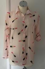 Nieuw roze blouse met lipstick maat 38 Bijenkorf, Maat 38/40 (M), Verzenden, Bijenkorf, Nieuw