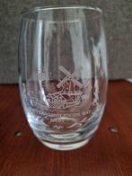 Mooi gegraveerd glas IJlst houtzaagmolen De Rat, Ophalen of Verzenden, Zo goed als nieuw