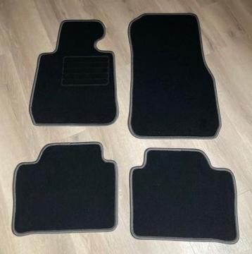 Mattenset BMW 3-serie F30/F31 beschikbaar voor biedingen