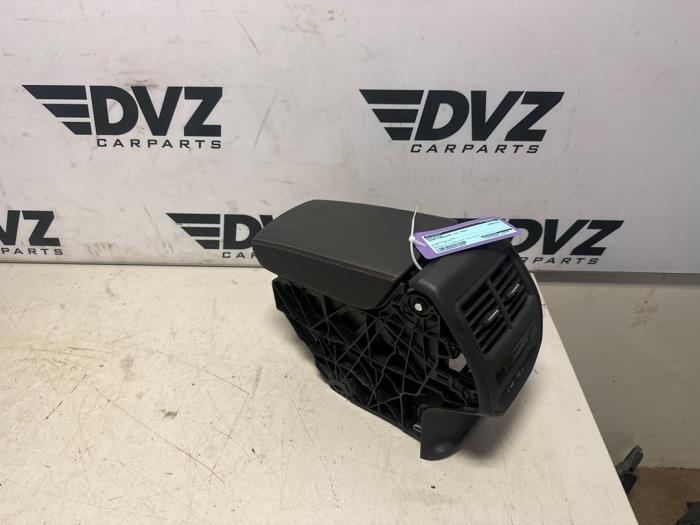 Armleuning van een Cupra Formentor, Auto-onderdelen, Interieur en Bekleding, Seat, Gebruikt, 3 maanden garantie, Ophalen of Verzenden