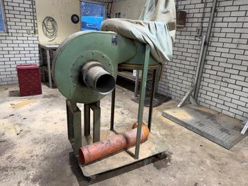 Zaagsel Afzuiging/Stofzuiger beschikbaar voor biedingen