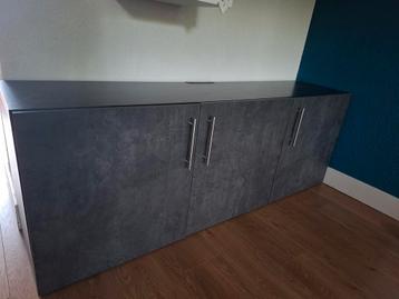 Besta tv meubel/dressoir  beschikbaar voor biedingen