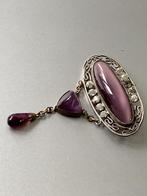 Antieke broche jaren '30, met paarse stenen + strass, izgs, Verzenden, Overige materialen, Broche