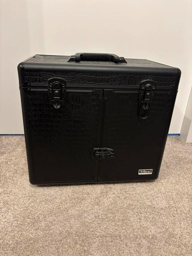 Kapperskoffer Goed Gevuld, Sieraden, Tassen en Uiterlijk, Beautycases, Gebruikt, Hardcase, Zwart, Met slot, Ophalen