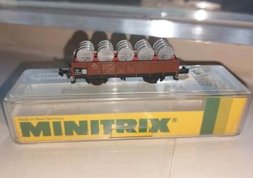!!! Minitrix 3513c goederenwagon met olievaten bruin grijs  beschikbaar voor biedingen