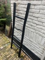 Houten decoratie ladder zwart bv voor handdoeken!, Doe-het-zelf en Verbouw, Ladder, Ophalen of Verzenden, Zo goed als nieuw, Minder dan 2 meter