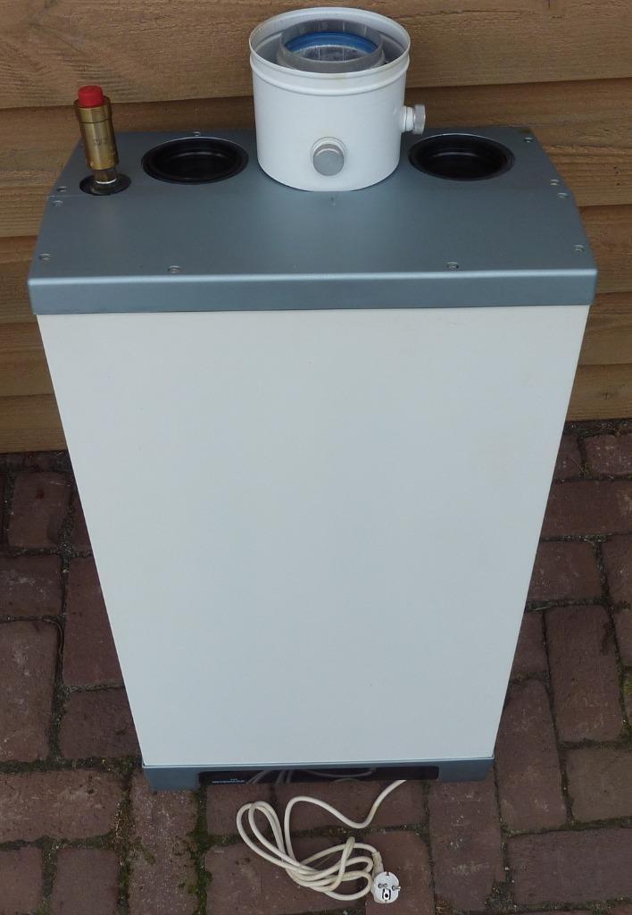 Intergas Kompakt HRE 12 HR Soloketel  12KW  Bj2017, Doe-het-zelf en Verbouw, Verwarming en Radiatoren, Gebruikt, Cv-ketel of Combi-ketel