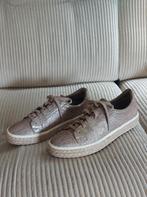 Nog hele nette dames TAMARIS sneakers mt 38, Kleding | Dames, Schoenen, Tamaris, Ophalen of Verzenden, Sneakers of Gympen, Gedragen