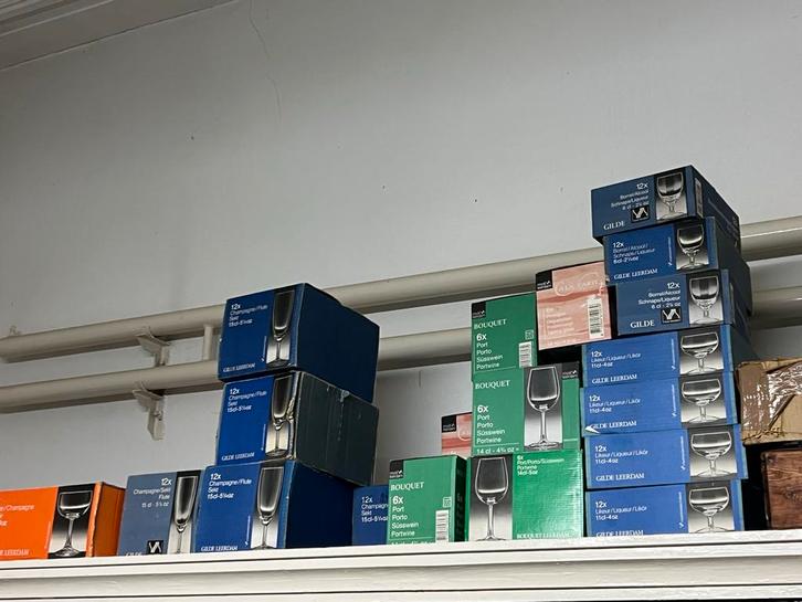 Grote Partij Gebruikte Glazen - Likeur, Port, Champagne, Bie, Huis en Inrichting, Keuken | Servies, Gebruikt, Glas of Glazen, Effen