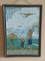 cloissoné tegel; WWII; Voedsel Vrede Vrijheid, volgnr 50, Ophalen of Verzenden