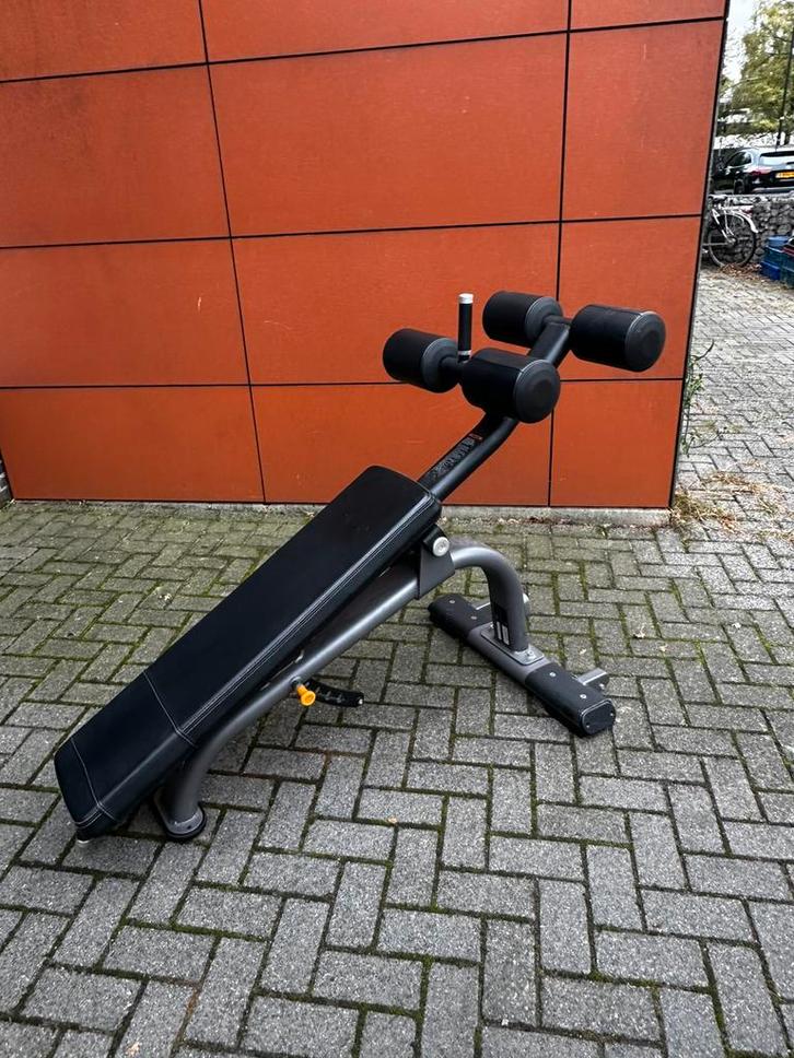 Precor Decline Abdominal Bench, Sport en Fitness, Fitnessmaterialen, Gebruikt, Fitnessbank, Buik, Ophalen