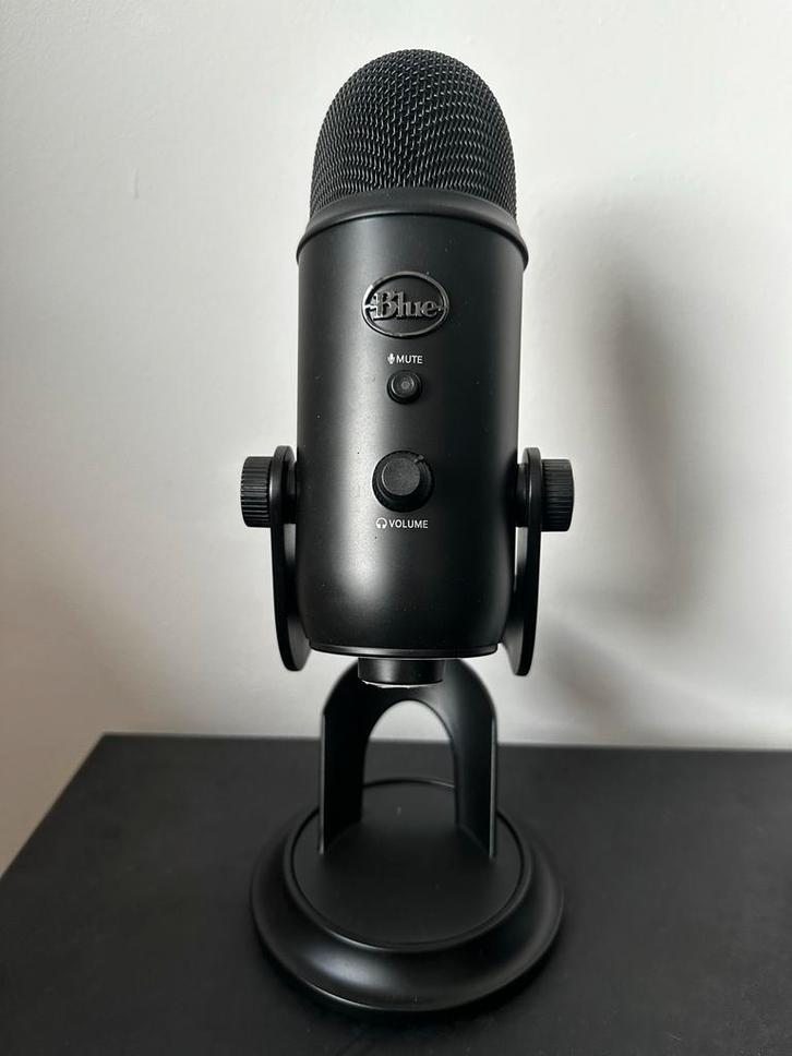 Blue Yeti Blackout Microfoon, Muziek en Instrumenten, Microfoons, Zo goed als nieuw, Studiomicrofoon, Ophalen