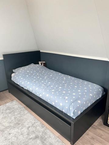 Malm bed 90x200 incl lades en lattenbodem
