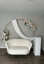 Te Huur: Schelpen/Henna/ Bruidsbankje, Ophalen, Zo goed als nieuw