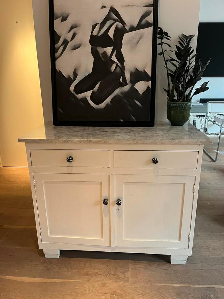 Vintage commode met marmeren blad, Huis en Inrichting, Kasten | Dressoirs, Gebruikt, 50 tot 100 cm, 25 tot 50 cm, Met lade(s)