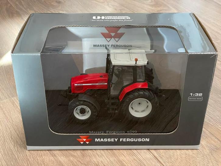 UH Massey Fergsuon 6290 tractor trekker, Hobby en Vrije tijd, Modelauto's | 1:32, Zo goed als nieuw, Tractor of Landbouw, Universal Hobbies