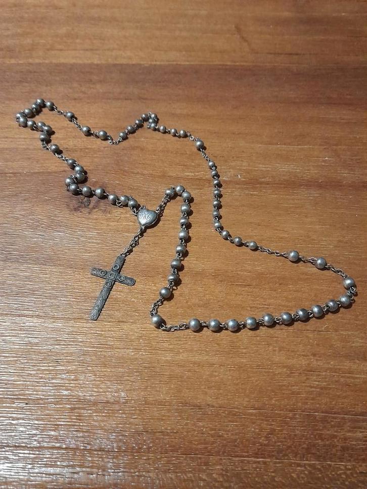 Vintage Rozenkrans met Zilveren Details, Antiek en Kunst, Antiek | Religie, Ophalen of Verzenden