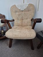 Mooie oude luie stoel, Ophalen, Gebruikt