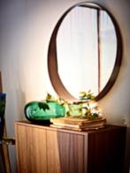 Stockholm spiegel walnoot IKEA rond, Huis en Inrichting, Woonaccessoires | Spiegels, Ophalen, Rond, Zo goed als nieuw, 75 tot 100 cm