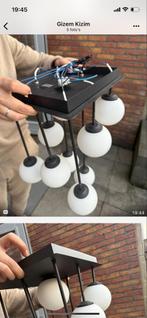 Moderne hanglamp met glazen bollen, Huis en Inrichting, Lampen | Hanglampen, Ophalen of Verzenden, Gebruikt, Glas, 50 tot 75 cm