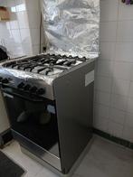 Indesit Gasfornuis met Gasoven - RVS - 50cm, Witgoed en Apparatuur, Fornuizen, Ophalen, Gebruikt, 4 kookzones, Energieklasse A of zuiniger