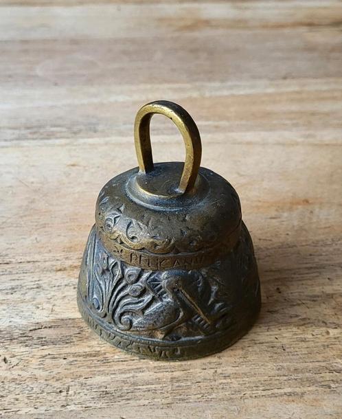 Oude kloosterbel, Antiek en Kunst, Curiosa en Brocante, Ophalen of Verzenden