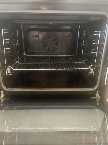 Gebruikte Inbouw Oven (moet nu weg) beschikbaar voor biedingen
