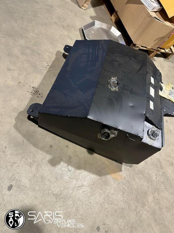 Brandstoftank 160L Toyota Landcruiser 76 2007-2012, Auto-onderdelen, Brandstofsystemen, Toyota, Nieuw, Ophalen of Verzenden