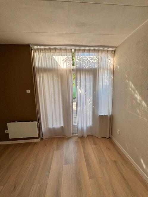 GRATIS gordijnen/vitrage, Huis en Inrichting, Stoffering | Gordijnen en Lamellen, Zo goed als nieuw, 200 cm of meer, Ophalen