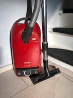 Te koop: Goed werkende Miele stofzuiger 1600w, Witgoed en Apparatuur, Stofzuigers, Ophalen of Verzenden, Zo goed als nieuw, Stofzuiger