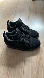 Jordan 4 Black Cats maat 44.5, Nieuw, Ophalen of Verzenden, Sneakers of Gympen, Zwart