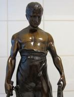smid met ontbloot bovenlijf==GESIGNEERD==brons uit 1913, Ophalen, Brons