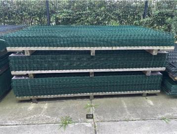 50 x Enkelstaafs hekwerken 153/250cm €1350,- beschikbaar voor biedingen
