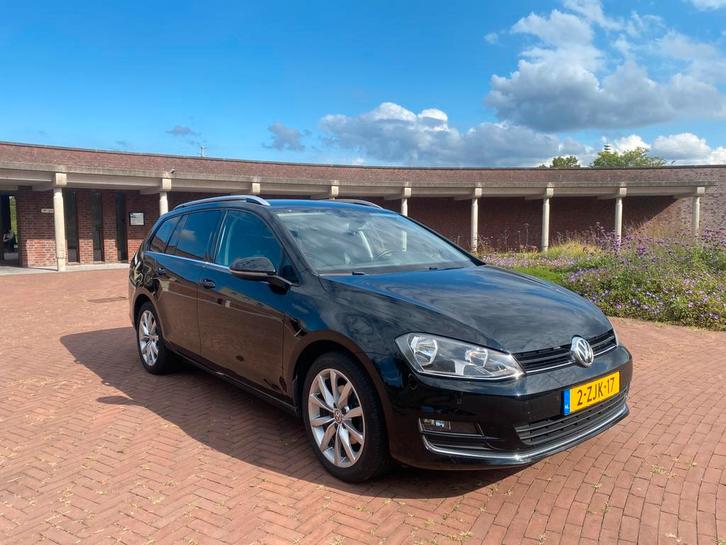 Volkswagen GOLF Variant 1.4 TSI 124PK Trekhaak  AUT 2e eig, Auto's, Volkswagen, Particulier, Golf, ABS, Achteruitrijcamera, Adaptieve lichten