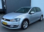 Volkswagen Golf 1.2 TSI Highline AUTOMAAT/NAVI/VOLO-H/CRUISE, Euro 5, Stof, Gebruikt, Zwart