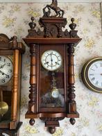 Paardjes Klok, Antiek en Kunst, Ophalen