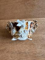 Vintage Mini Porseleinen Vaasje met Vergulde Details, Antiek en Kunst, Antiek | Keramiek en Aardewerk, Ophalen of Verzenden