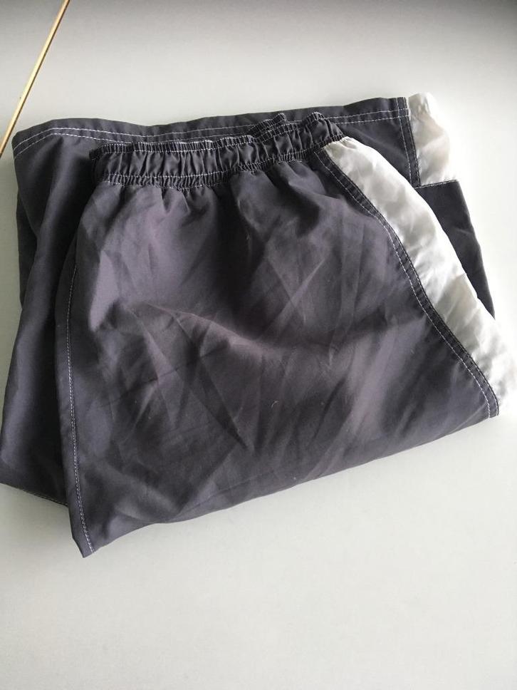 Heren Bermuda Sportbroek, Kleding | Heren, Broeken en Pantalons, Zo goed als nieuw, Maat 56/58 (XL), Grijs, Ophalen of Verzenden