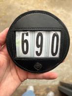 Hoofdstelnummer, Ophalen, Gebruikt, Dressuur