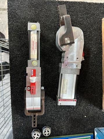 DE-STA-CO 82L40-143B700 beschikbaar voor biedingen
