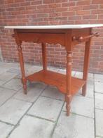 Biedemijer tafeltje voor in de badkamer., Ophalen