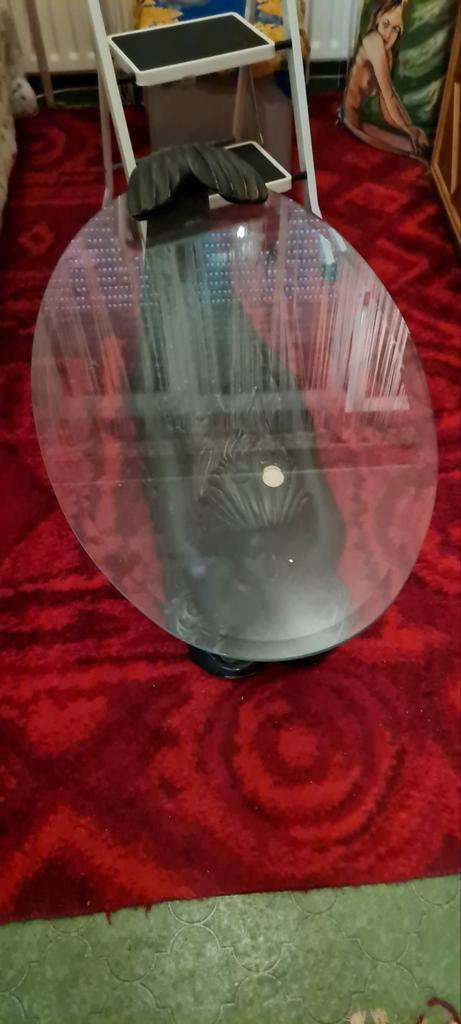 Glazen Tafel met Zeemeerminvoet, Huis en Inrichting, Tafels | Salontafels, Ophalen of Verzenden