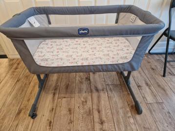 Chicco Next2Me Cosleeper + matras + 2 beschermer + 5 lakens  beschikbaar voor biedingen